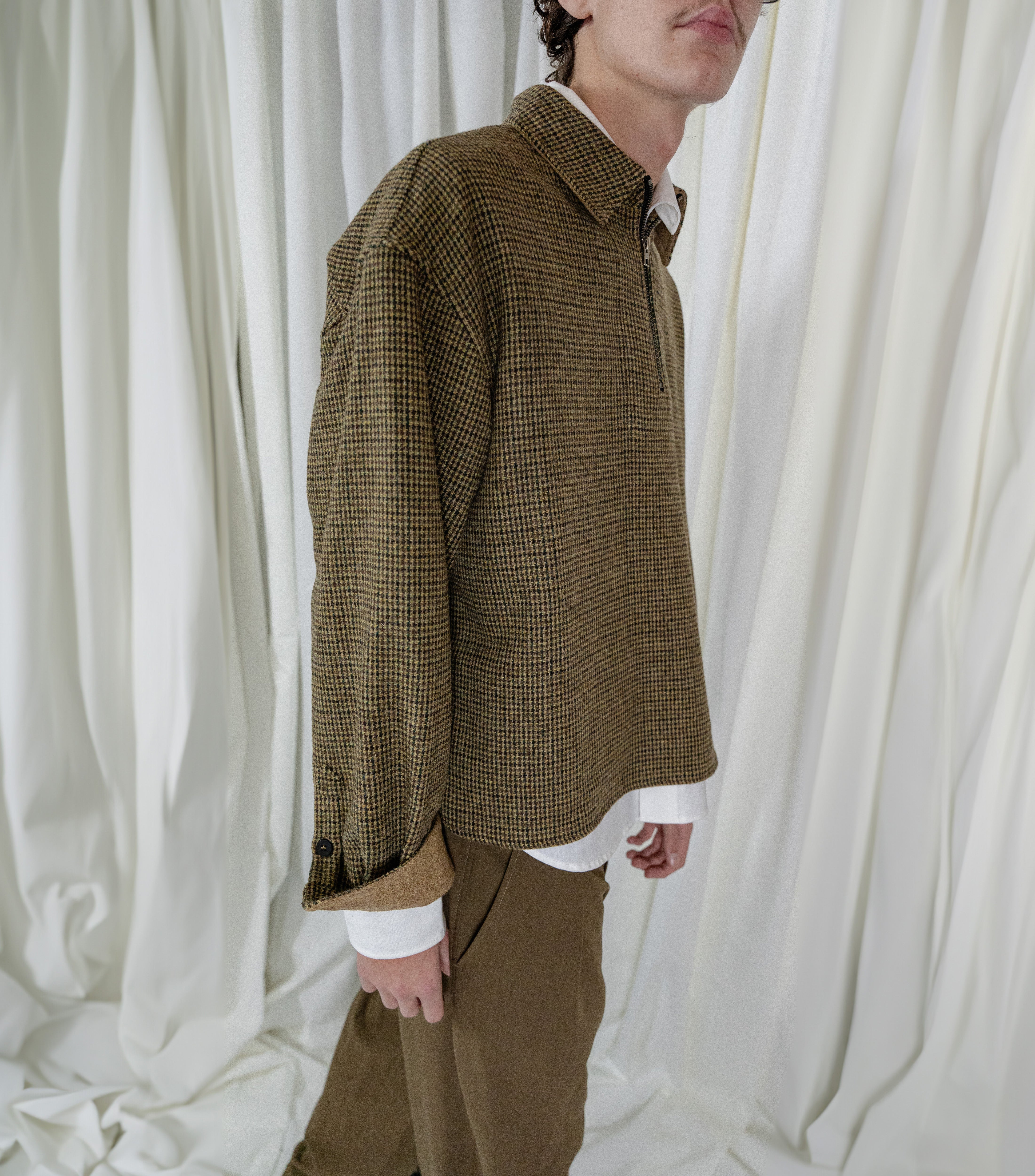 Japanese Wool Top with Houndstooth fabric and front zip in boxy fit - Frontview
